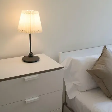 Sleep In Centre Downtown