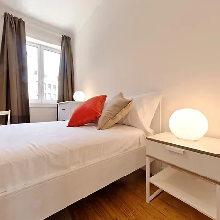 Sleep In Centre Downtown