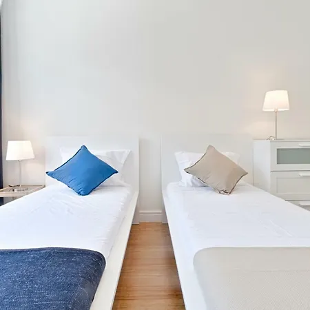 Sleep In Centre Downtown Апартаменты Порту