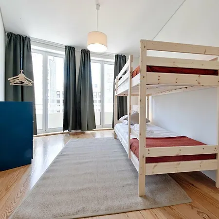 Sleep In Centre Downtown * Порту