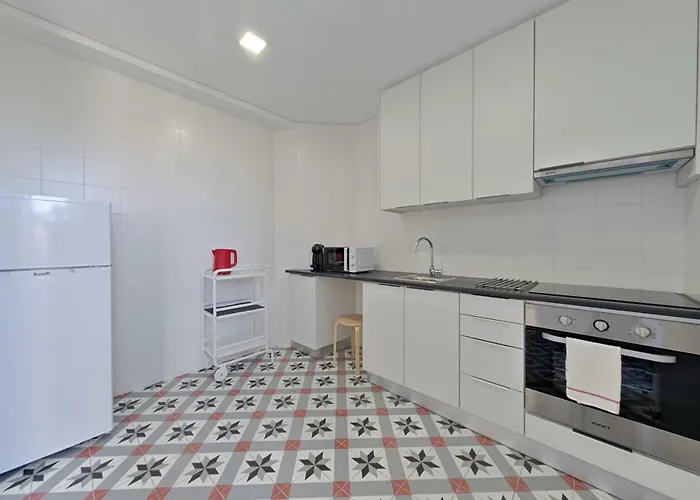 Sleep In Centre Downtown Порту